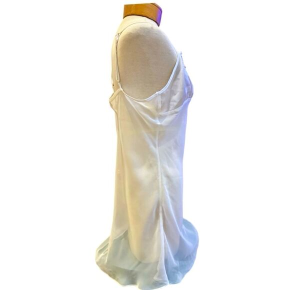 Sexy little chemise for your perfectly perfect Size Lg gorgeous ❤️ - Picture 5 of 8